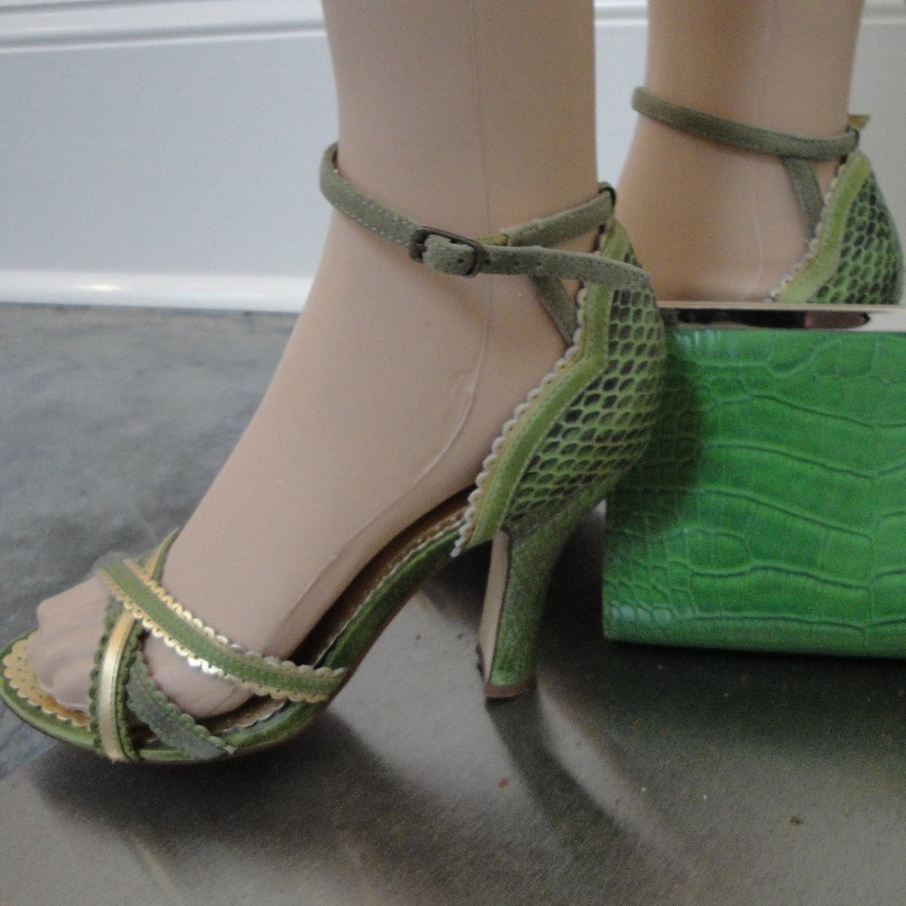 Steve Madden/Chinese Laundry SET